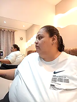 Alisson am online show from December 17, 11:15 am