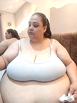 Alisson am online show from May 4, 10:29 am