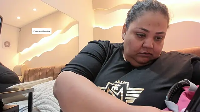 Alisson am online show from April 23, 11:38 am