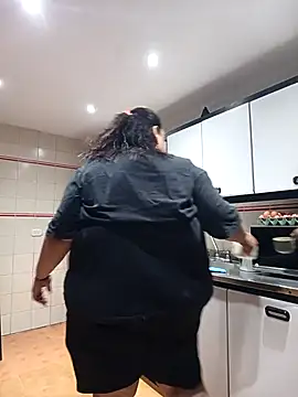 Alisson am online show from February 7, 10:45 am