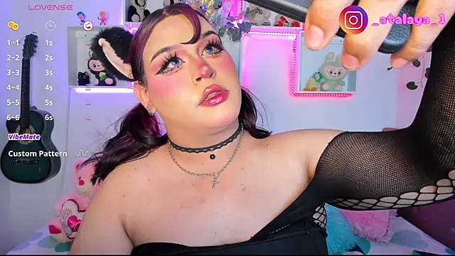  atalaya  online show from February 5, 10:05 pm