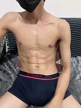 Snapshot of kingcock010 chatting on February 28, 6:52 pm kingcock010 online show from February 28, 6:52 pm