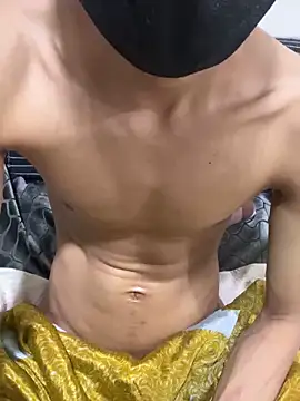 Snapshot of kingcock010 chatting on March 3, 10:10 pm kingcock010 online show from March 3, 10:10 pm