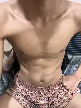 Snapshot of kingcock010 chatting on March 20, 10:29 pm kingcock010 online show from March 20, 10:29 pm