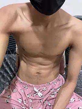 Snapshot of kingcock010 chatting on March 11, 10:31 pm kingcock010 online show from March 11, 10:31 pm