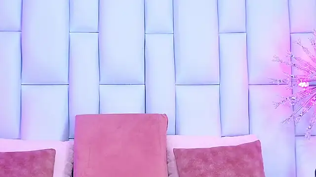 AlliciaKim online show from March 19, 7:17 pm