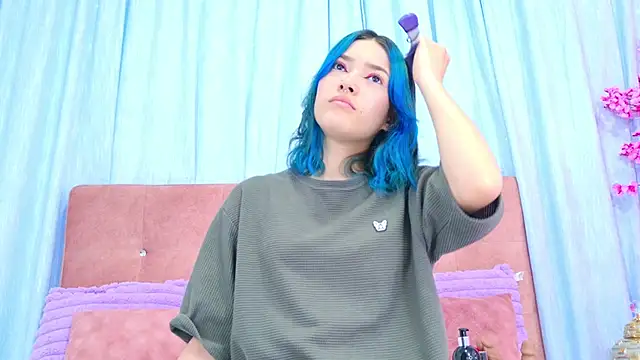 AlliciaKim online show from November 28, 7:14 pm