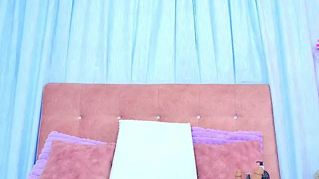 AlliciaKim online show from December 2, 7:26 pm