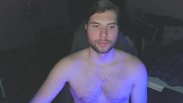 Snapshot of Ironman220 chatting on March 7, 11:05 pm Ironman220 online show from March 7, 11:05 pm