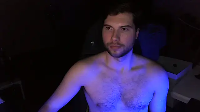 Snapshot of Ironman220 chatting on March 18, 5:55 pm Ironman220 online show from March 18, 5:55 pm