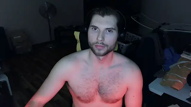 Snapshot of Ironman220 chatting on March 19, 6:02 am Ironman220 online show from March 19, 6:02 am