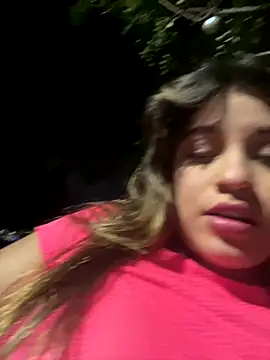 perlita05 online show from December 2, 11:28 pm