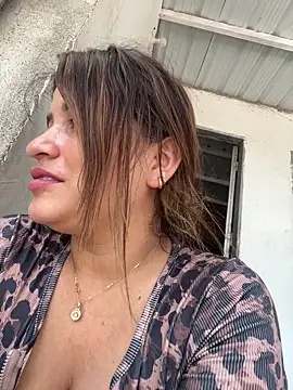 Snapshot of perlita05 chatting on September 11, 7:25 pm perlita05 online show from September 11, 7:25 pm
