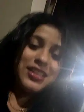 perlita05 online show from March 4, 12:29 am