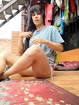 Snapshot of amazonafit_ chatting on November 25, 7:36 pm amazonafit online show from November 25, 7:36 pm