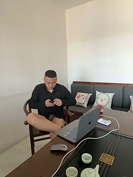 ShaoZian 1 online show from October 23, 2:32 am