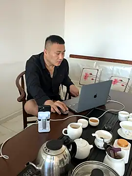 ShaoZian 1 online show from October 31, 4:09 am