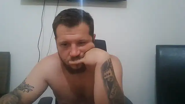 klydick online show from August 1, 2:09 am