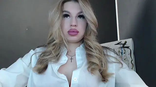 Snapshot of Your_Jessy chatting on May 24, 11:43 am Your Jessy online show from May 24, 11:43 am