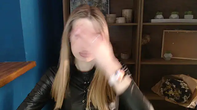 Snapshot of Your_Jessy chatting on January 20, 1:32 pm Your Jessy online show from January 20, 1:32 pm