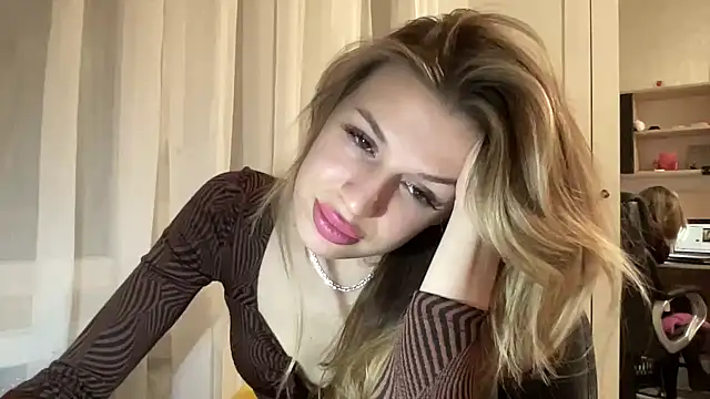 Snapshot of Your_Jessy chatting on January 27, 11:43 pm Your Jessy online show from January 27, 11:43 pm