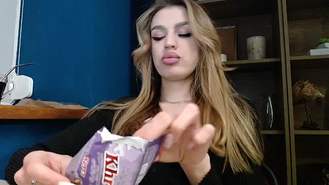 Snapshot of Your_Jessy chatting on March 15, 5:37 pm Your Jessy online show from March 15, 5:37 pm