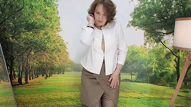 Ava Gardner  online show from March 7, 6:35 am