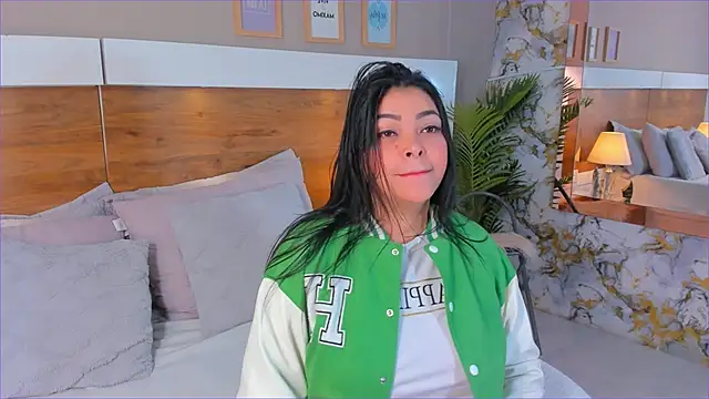 EmaBakker online show from November 30, 11:44 am