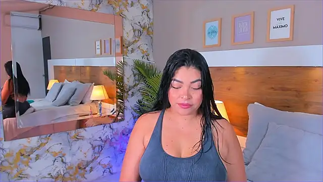 EmaBakker online show from February 7, 7:27 am