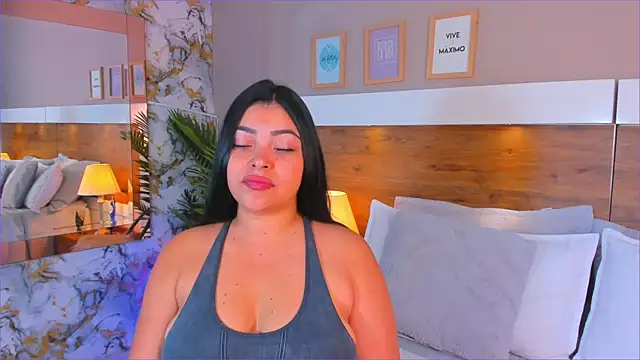 EmaBakker online show from January 11, 11:28 am