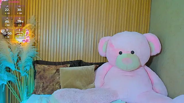 EmaBakker online show from March 21, 7:09 am