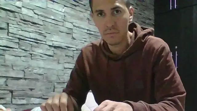Snapshot of Sexylatin64 chatting on June 8, 1:00 am Sexylatin64 online show from June 8, 1:00 am