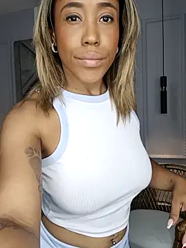 Lana-Gross online show from February 28, 4:17 pm