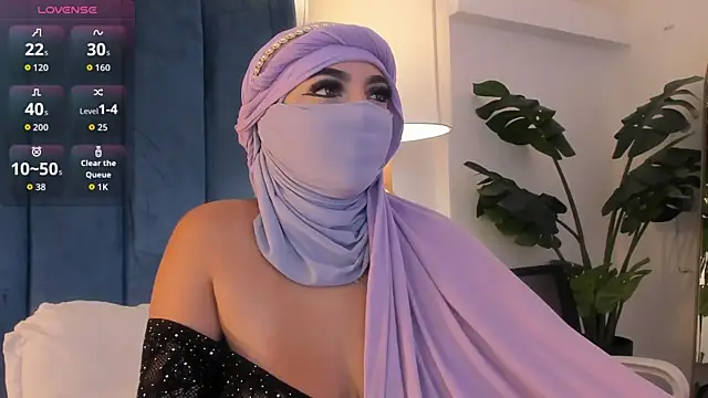  malih  online show from October 31, 1:30 pm