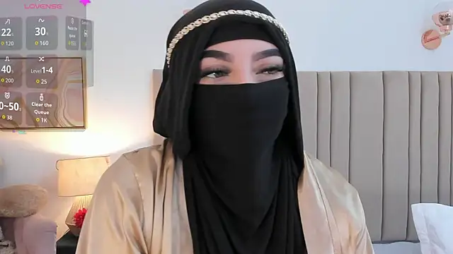 Snapshot of _malih_ chatting on July 14, 1:17 pm malih online show from July 14, 1:17 pm