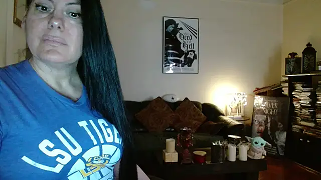 mandaloriangirls online show from March 31, 4:42 pm