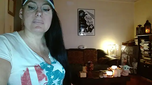 mandaloriangirls online show from January 6, 6:01 pm