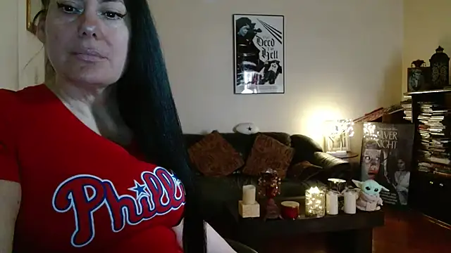 mandaloriangirls online show from March 2, 5:53 pm