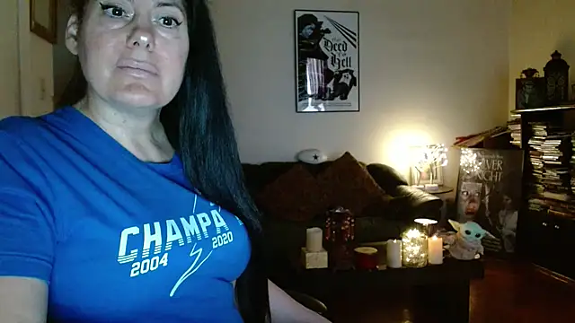 mandaloriangirls online show from April 19, 5:58 pm