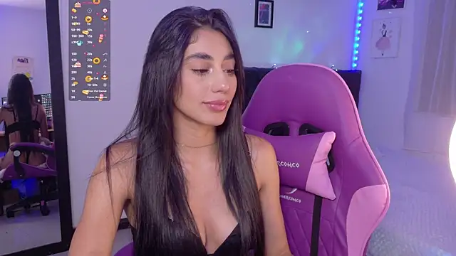 JulietaCheerr online show from April 2, 11:44 pm