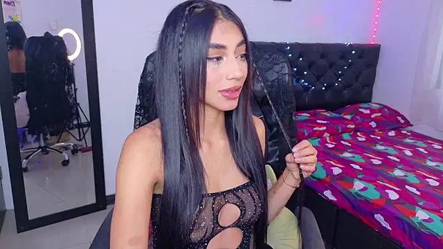 JulietaCheerr online show from December 5, 2:04 pm