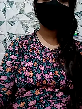 Snapshot of Mahi_Baby25 chatting on September 18, 2:53 pm Mahi Baby25 online show from September 18, 2:53 pm