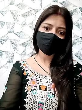 Snapshot of Mahi_Baby25 chatting on September 9, 2:43 am Mahi Baby25 online show from September 9, 2:43 am