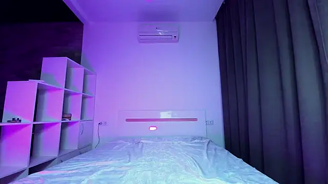 AddictedSabi online show from October 24, 3:22 pm