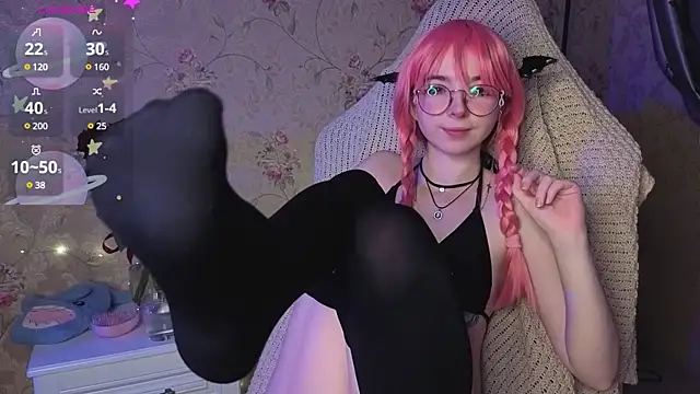 Nora Failure online show from February 18, 11:44 am