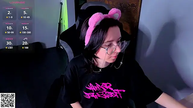 Nora Failure online show from July 25, 8:44 am