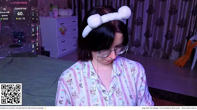 Nora Failure online show from February 17, 1:08 pm