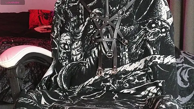 Devil s bride online show from April 7, 6:32 pm