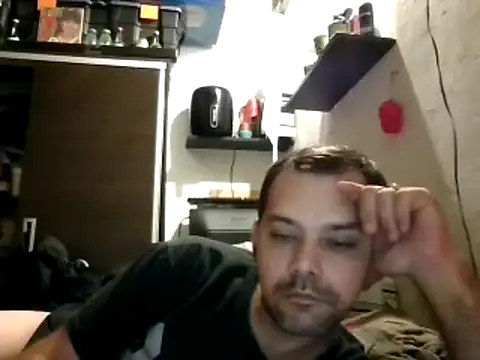 Snapshot of Lolosalvage83 chatting on March 8, 9:17 am Lolosalvage83 online show from March 8, 9:17 am