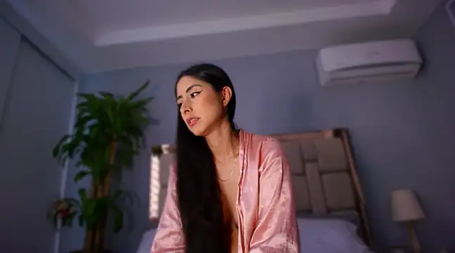 Snapshot of auroracaruso11 chatting on January 26, 8:56 pm auroracaruso11 online show from January 26, 8:56 pm